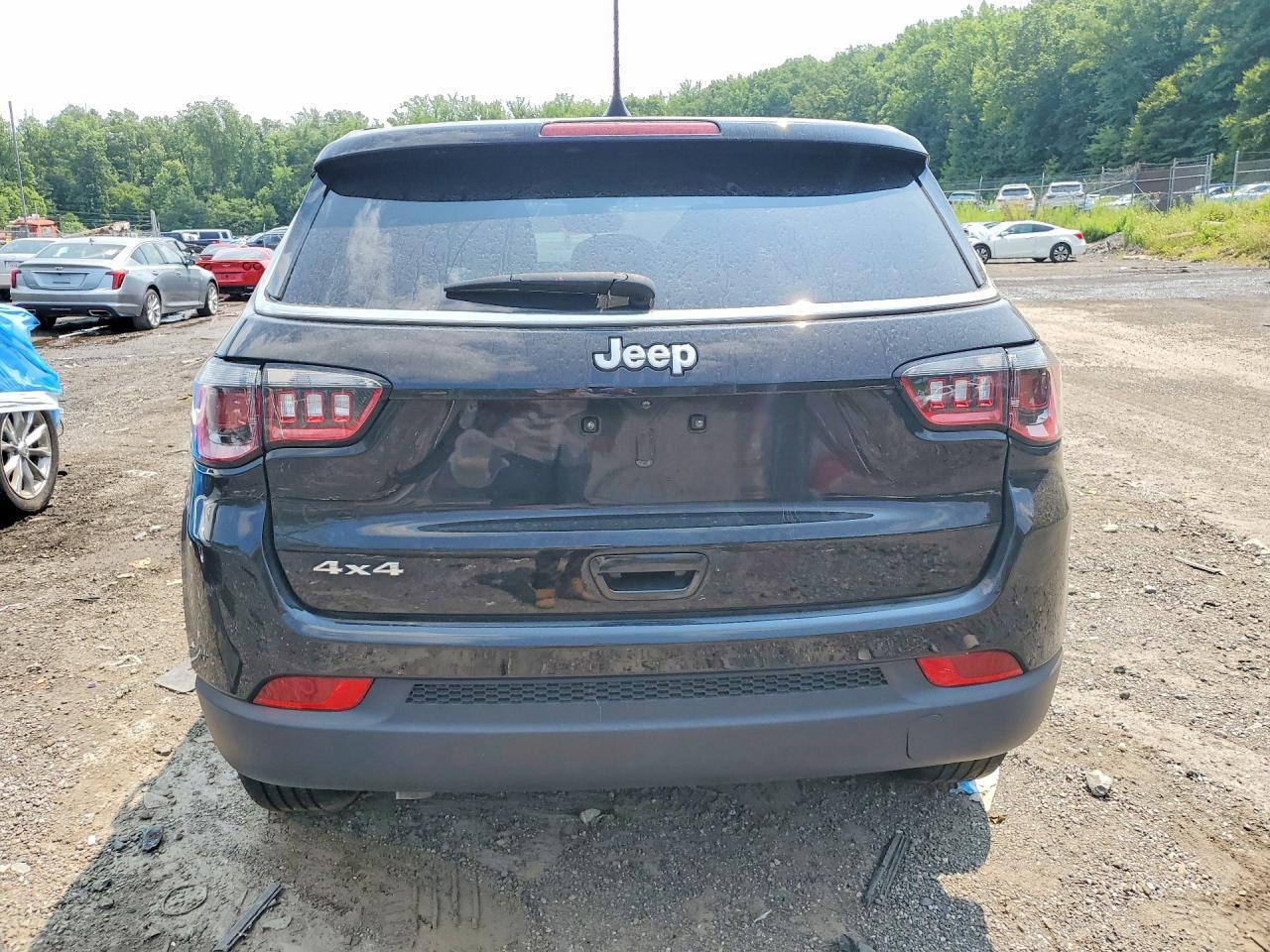2024 JEEP COMPASS SPORT — Фото 6 из 13