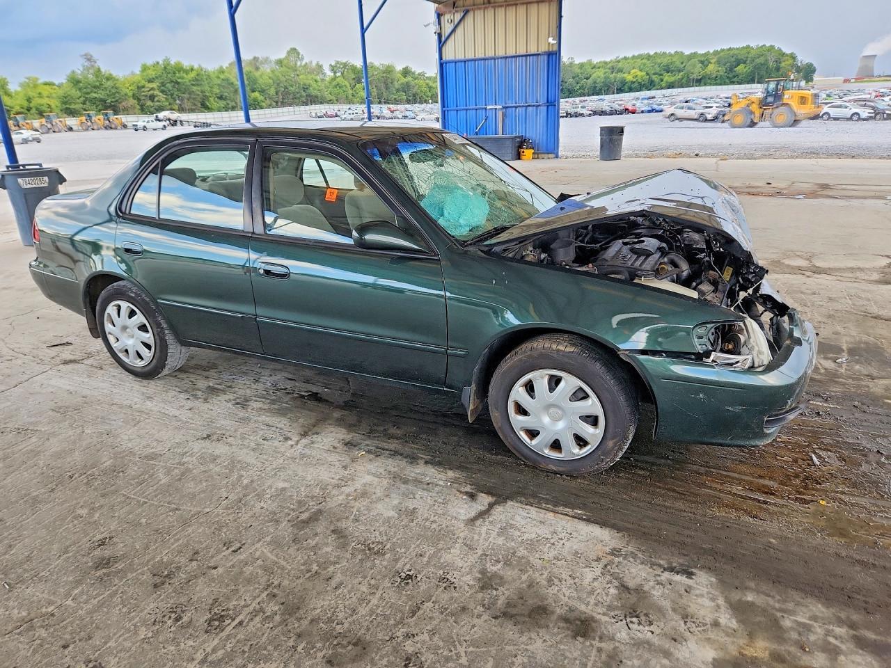 2002 TOYOTA COROLLA LE — Фото 4 из 12