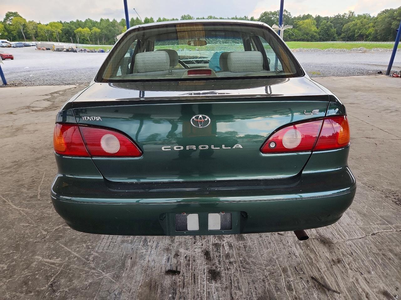 2002 TOYOTA COROLLA LE — Фото 6 из 12