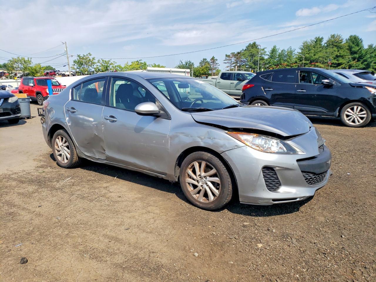 2012 MAZDA 3 I — Фото 4 из 12