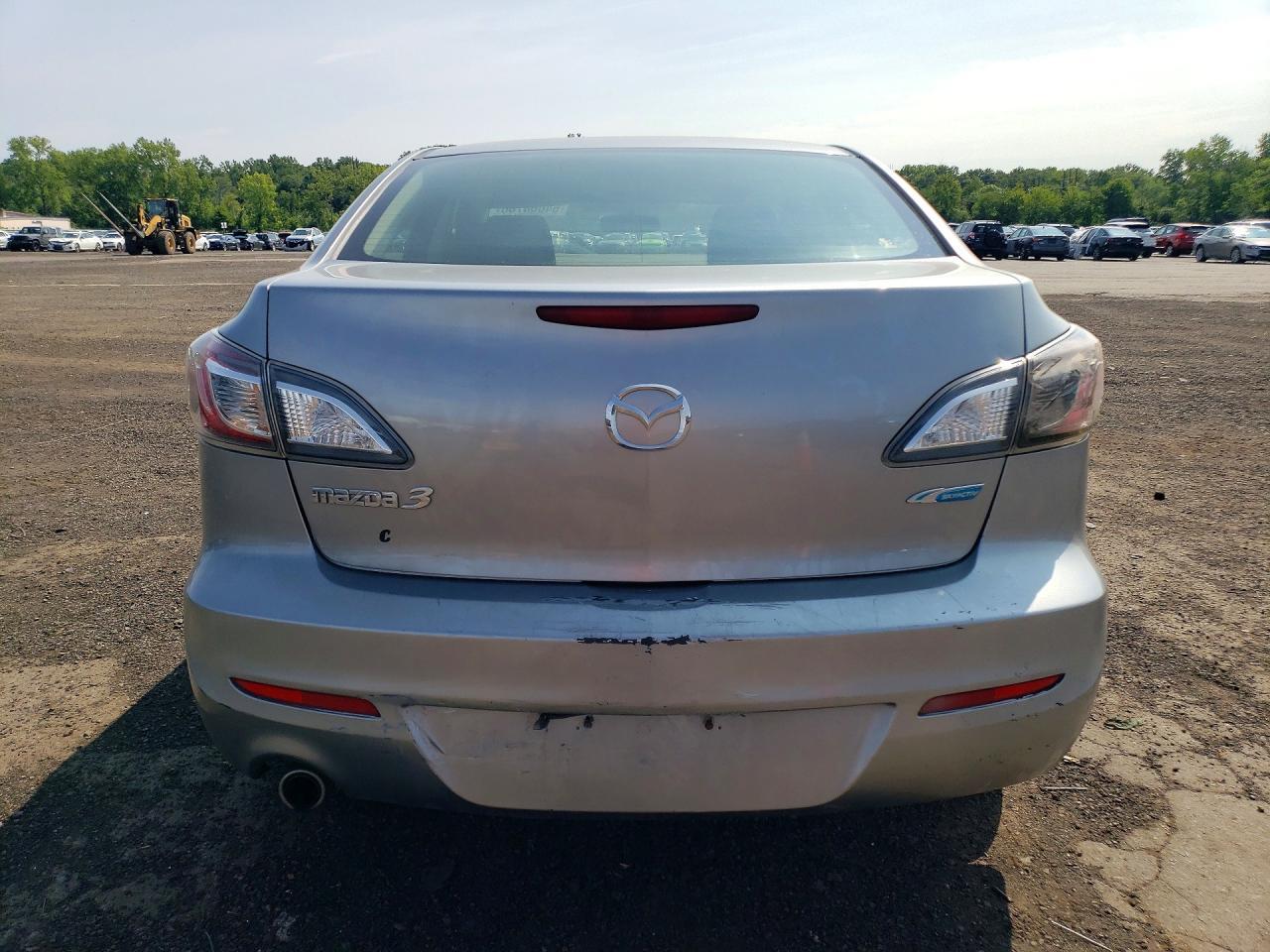 2012 MAZDA 3 I — Фото 6 из 12