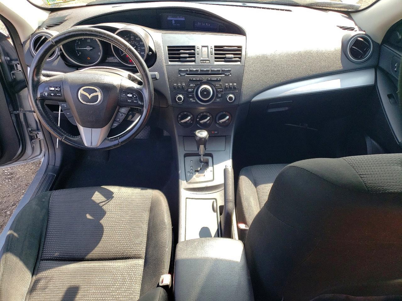 2012 MAZDA 3 I — Фото 8 из 12