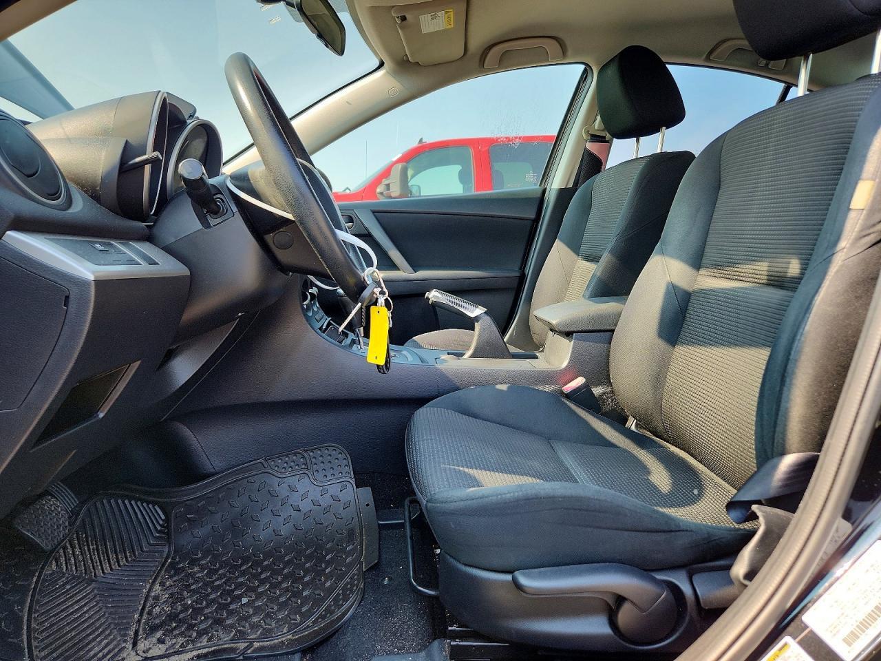 2012 MAZDA 3 I — Фото 7 из 12