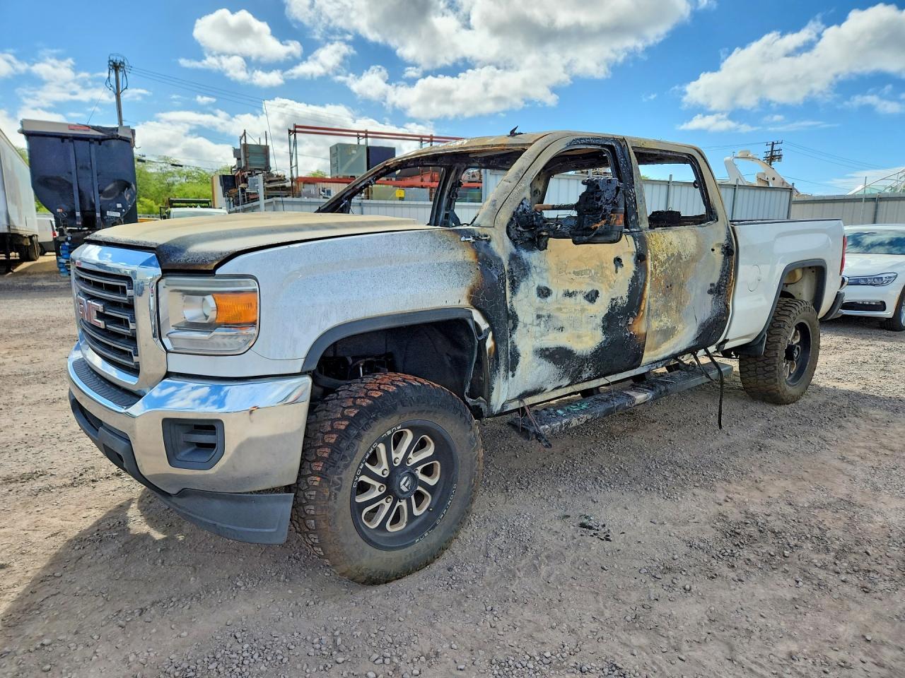 1GT12RE89GF212873 2016 GMC SIERRA photo no. 1