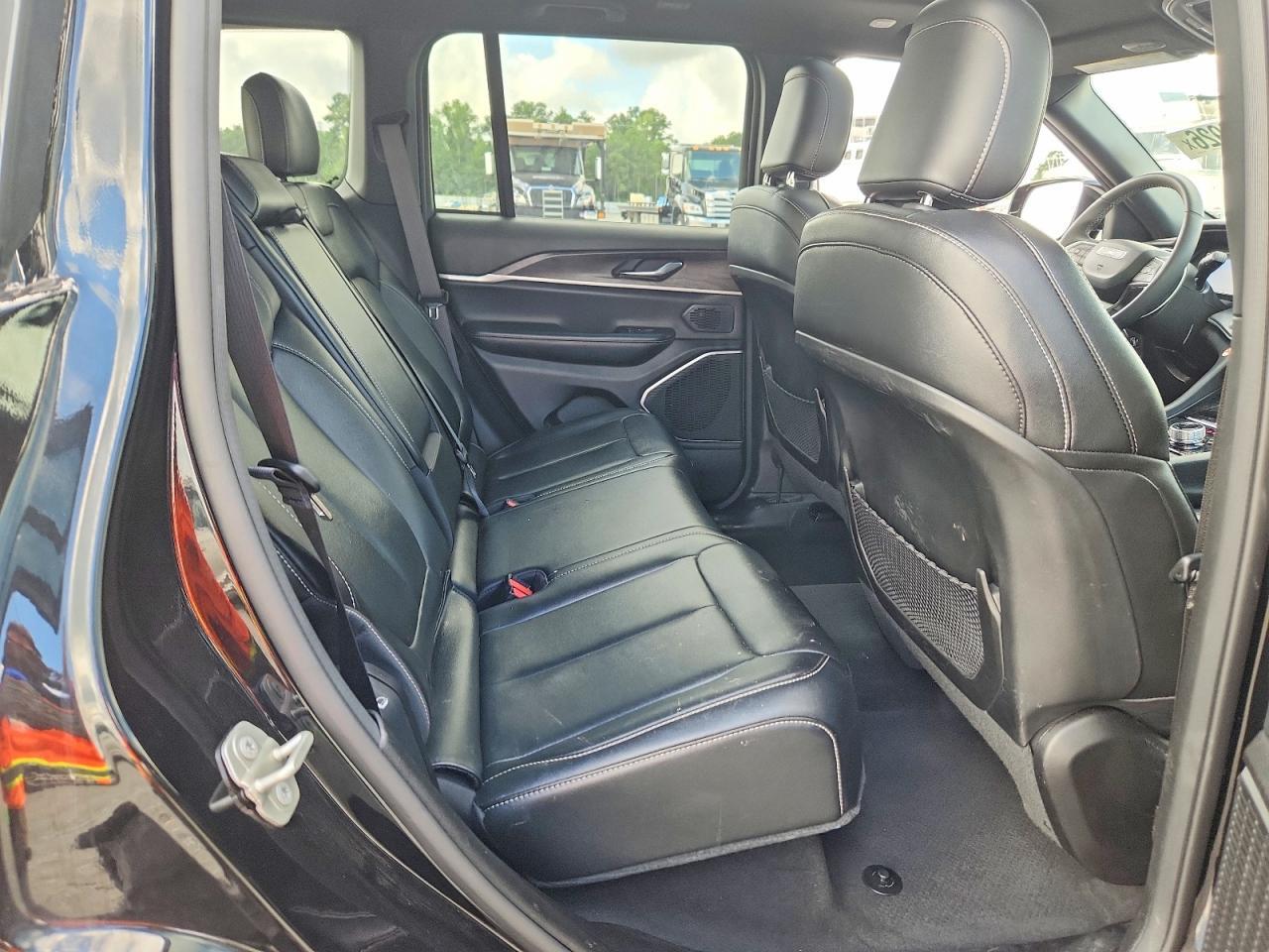 2024 JEEP GRAND CHEROKEE LIMITED 4XE — Фото 11 из 13