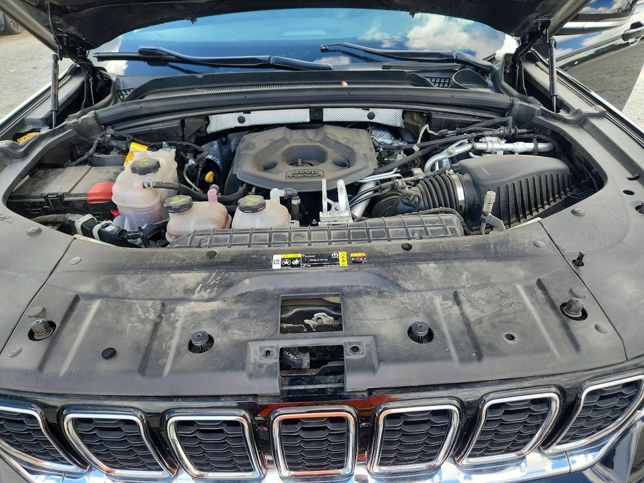 2024 JEEP GRAND CHEROKEE LIMITED 4XE — Фото 12 из 13