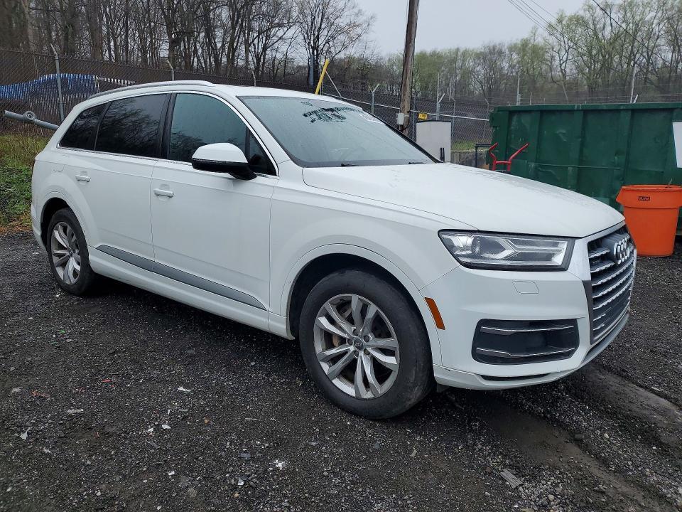 2017 AUDI Q7 PREMIUM PLUS — Фото 4 из 12