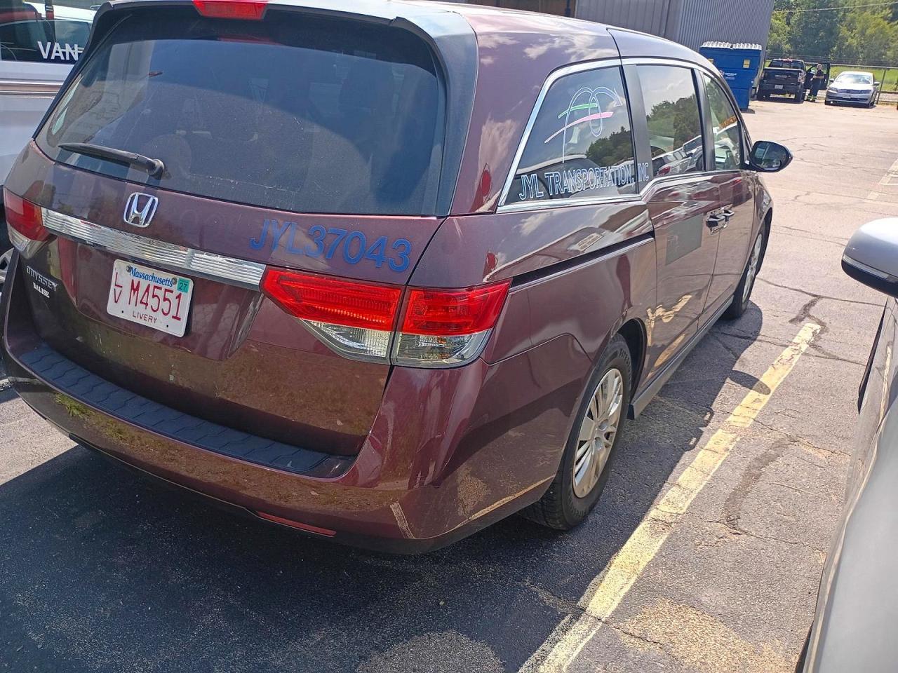 5FNRL5H26GB101556 2016 HONDA ODYSSEY photo no. 4