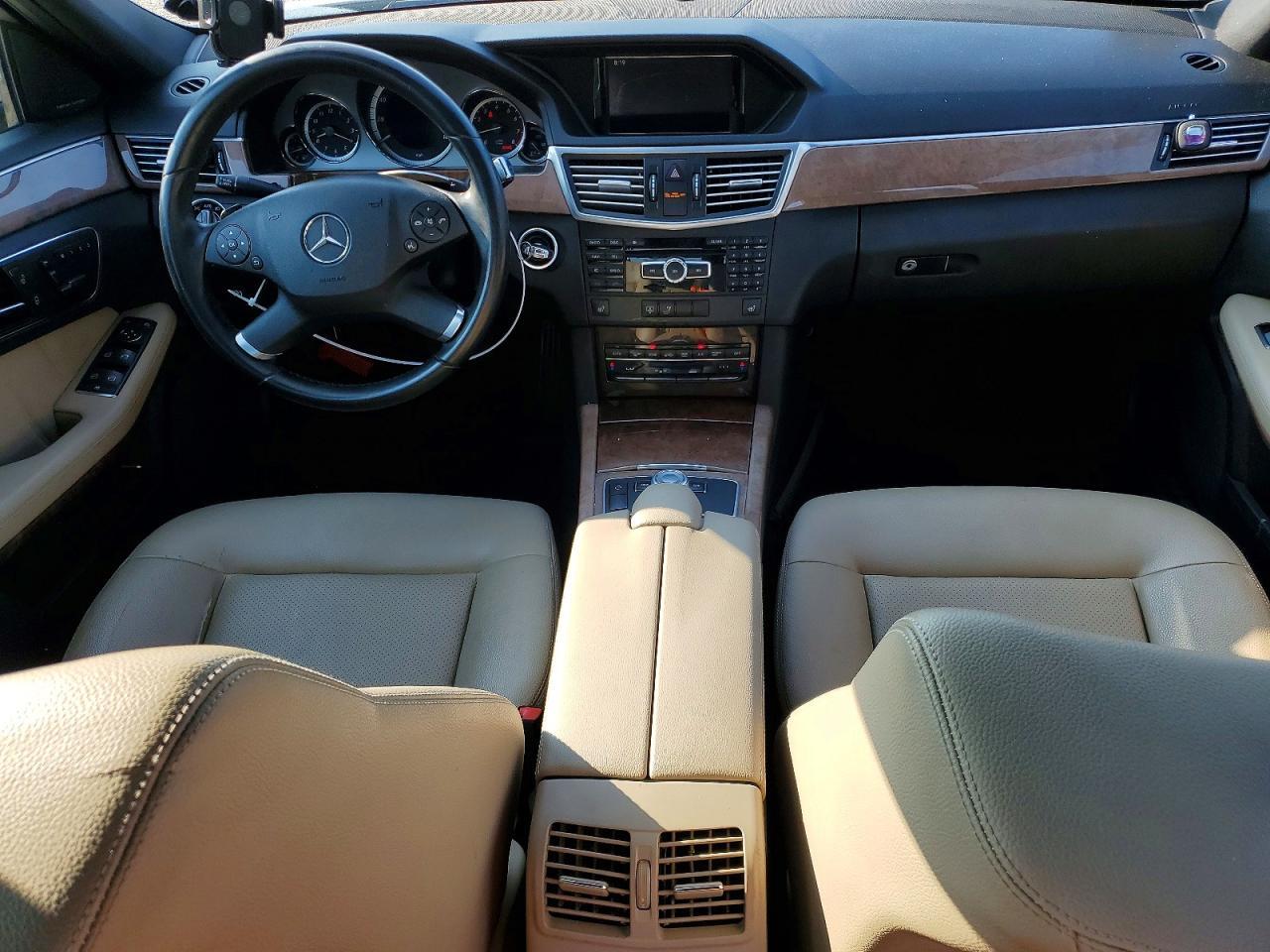2012 MERCEDES-BENZ E 350 4MATIC — Фото 8 из 13