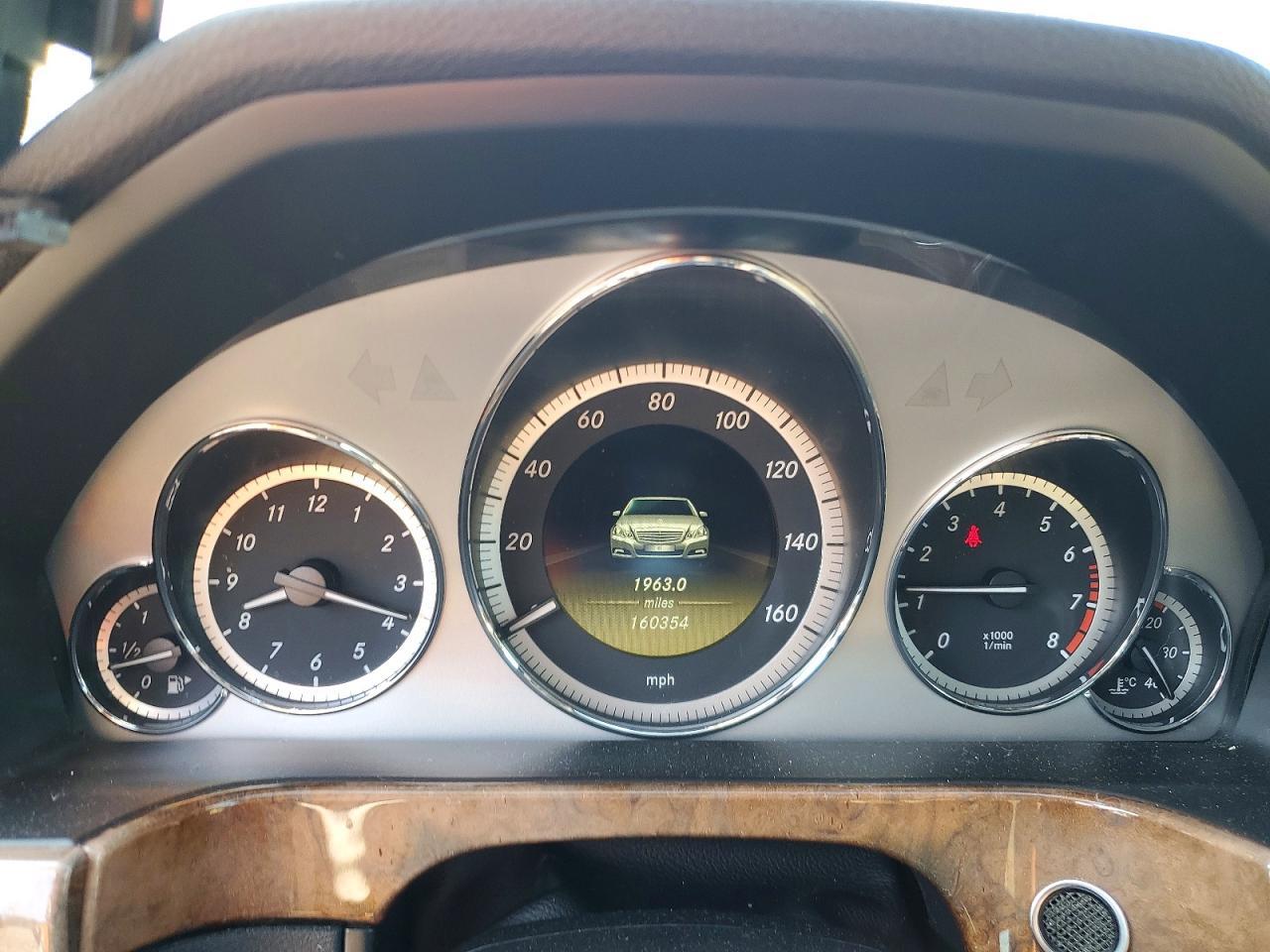 2012 MERCEDES-BENZ E 350 4MATIC — Фото 9 из 13