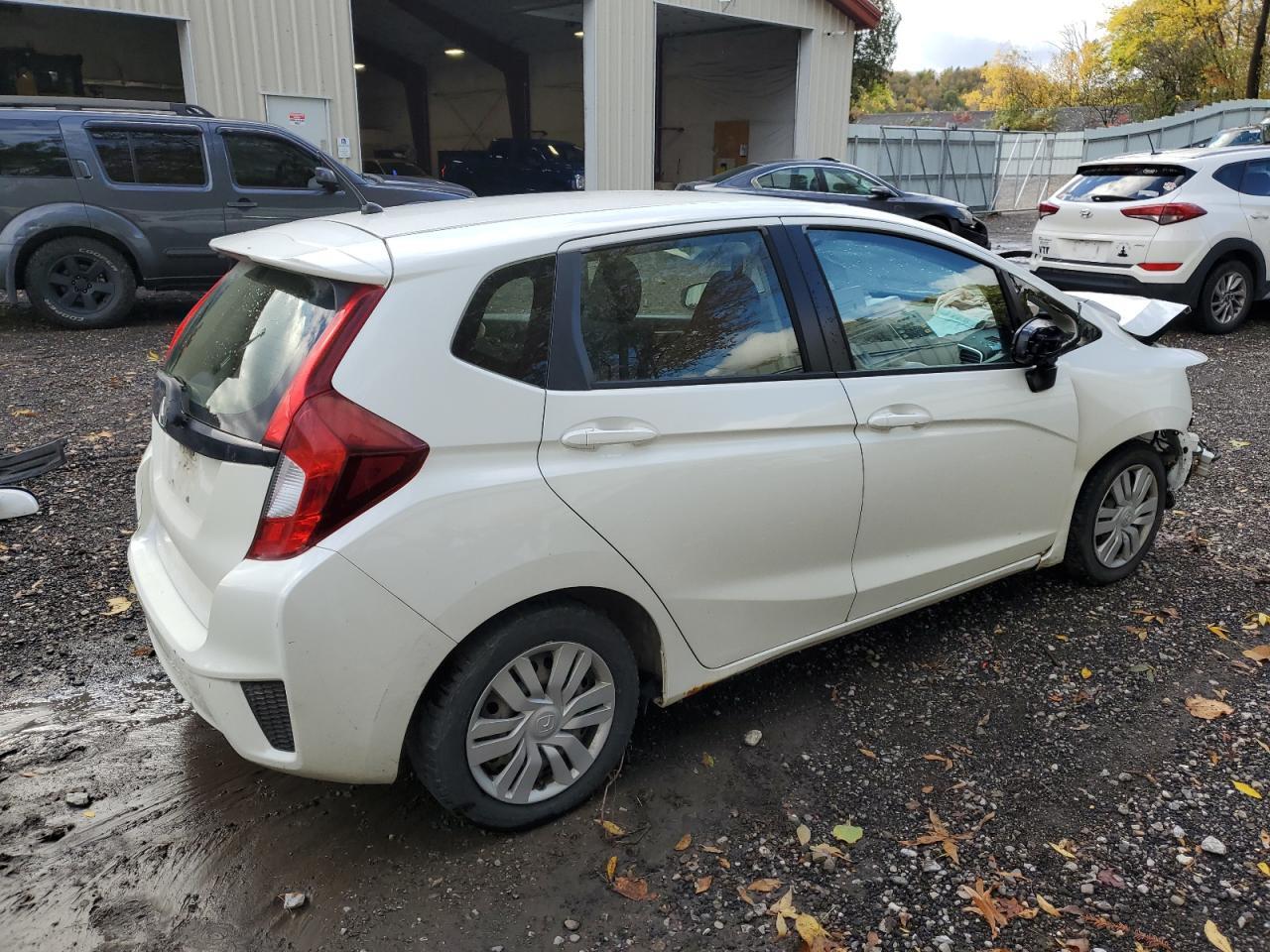2016 HONDA FIT LX — Фото 3 из 13