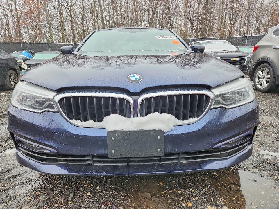 2017 BMW 540 XI — Фото 5 из 12