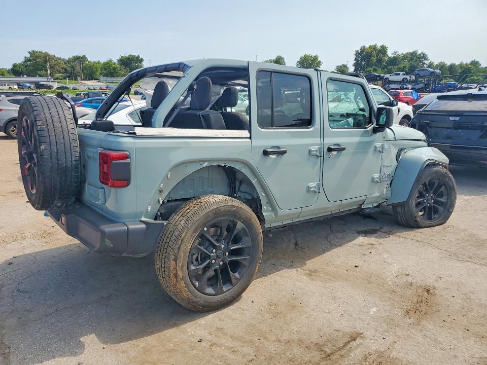 2024 JEEP WRANGLER SAHARA 4XE — Фото 3 из 12