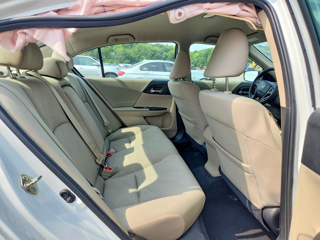 2016 HONDA ACCORD LX — Фото 10 из 12