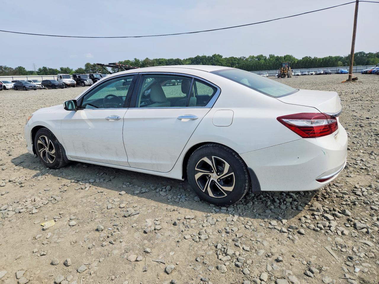 2016 HONDA ACCORD LX — Фото 2 из 12