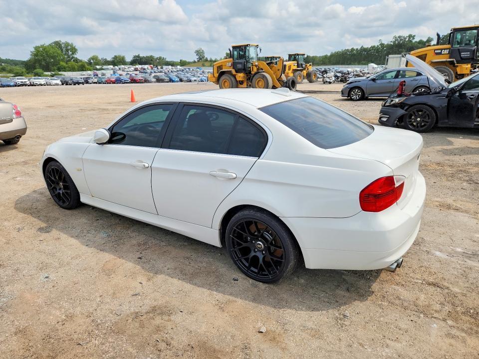 2006 BMW 330 XI — Фото 2 из 12