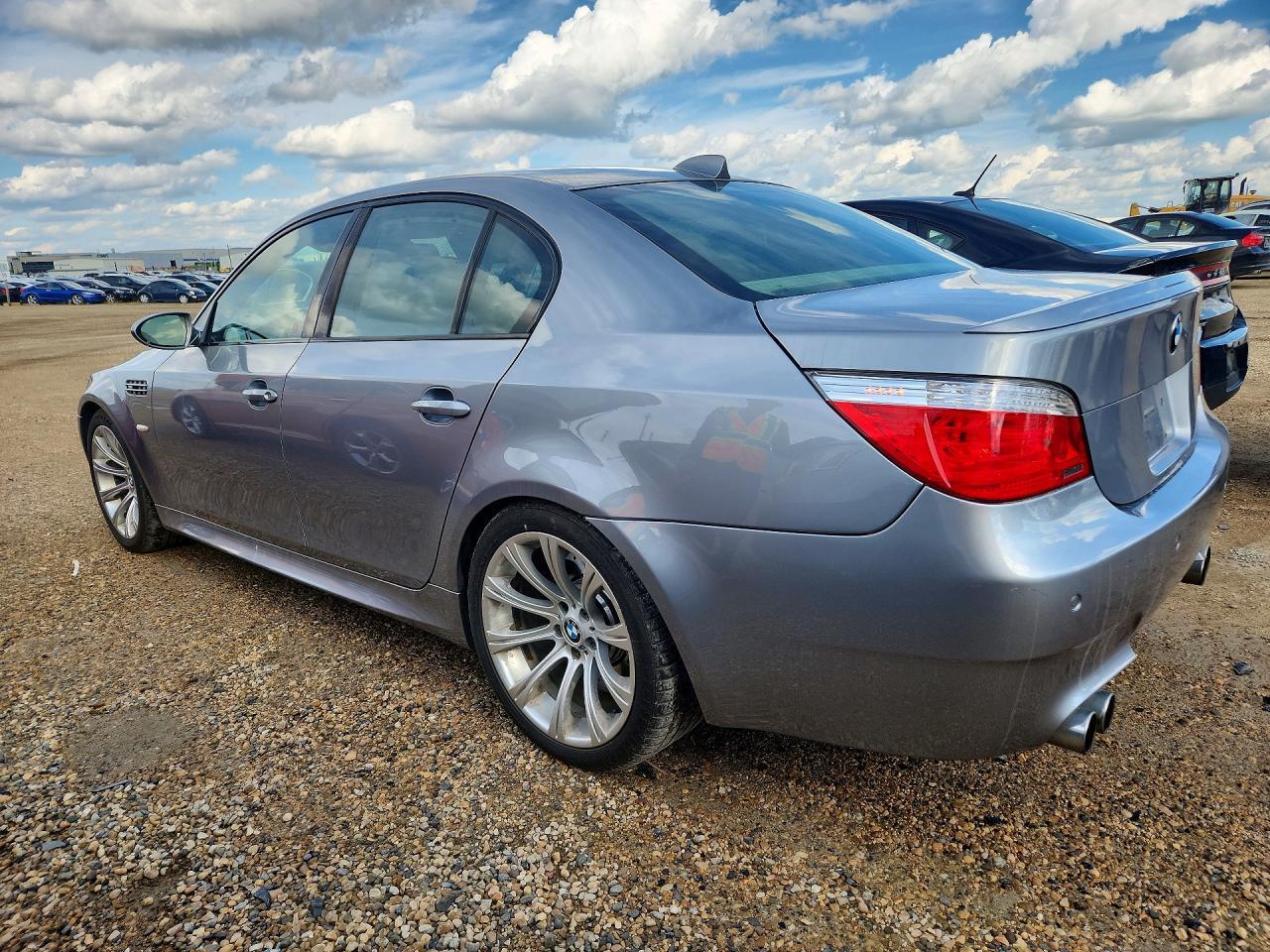 WBSNB93546B582931 2006 BMW M5 photo no. 2
