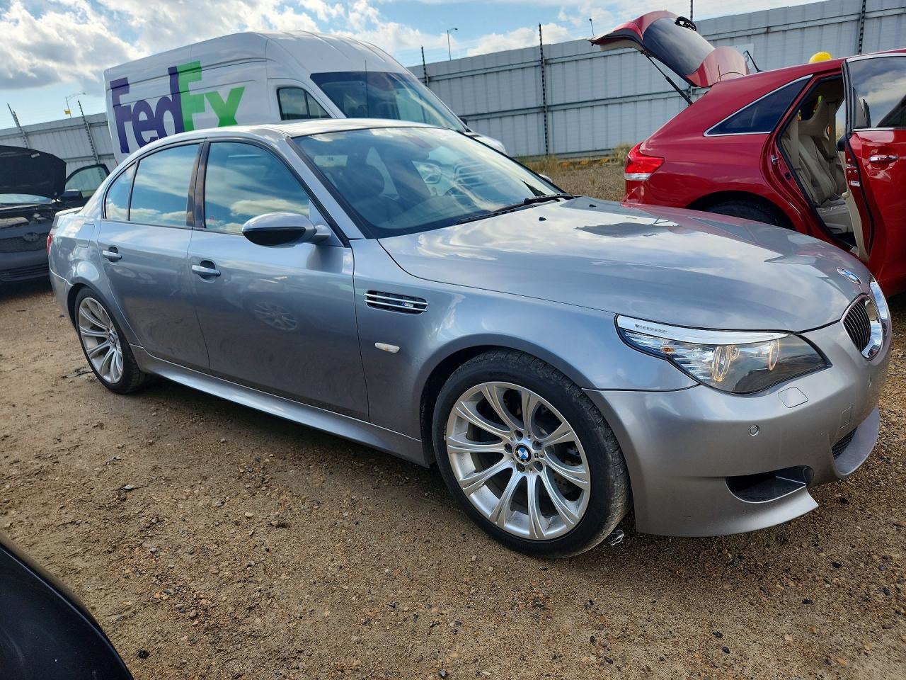 WBSNB93546B582931 2006 BMW M5 photo no. 4