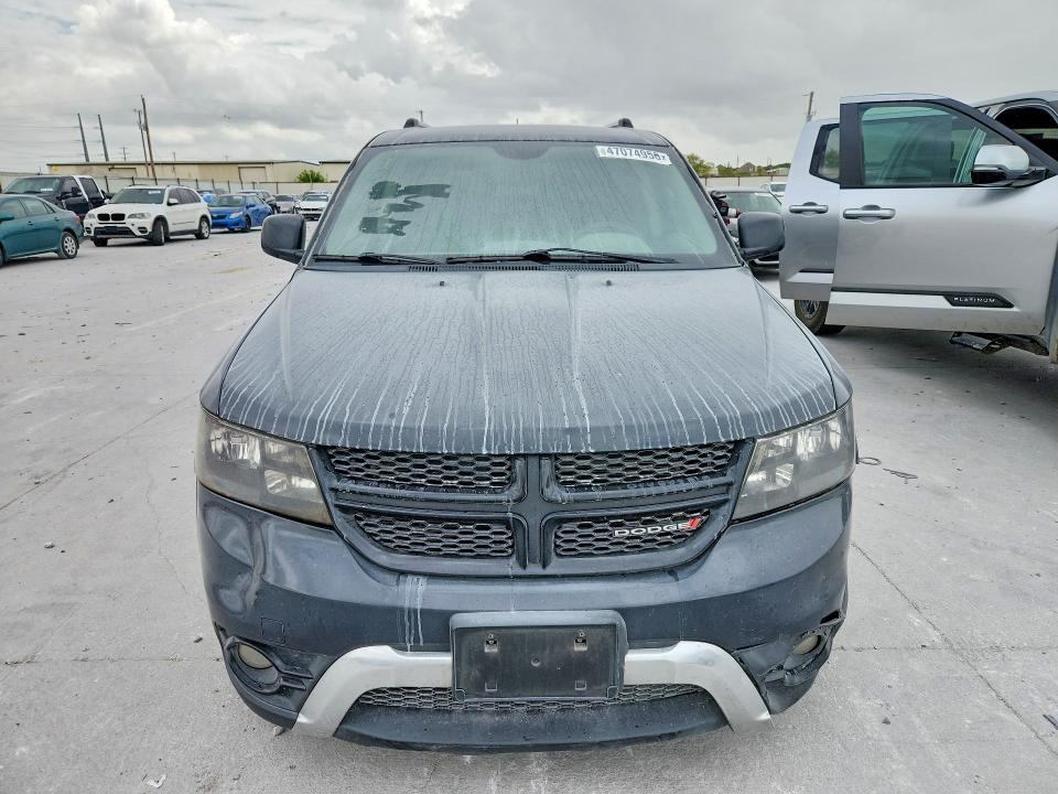 2017 DODGE JOURNEY CROSSROAD — Фото 5 из 13