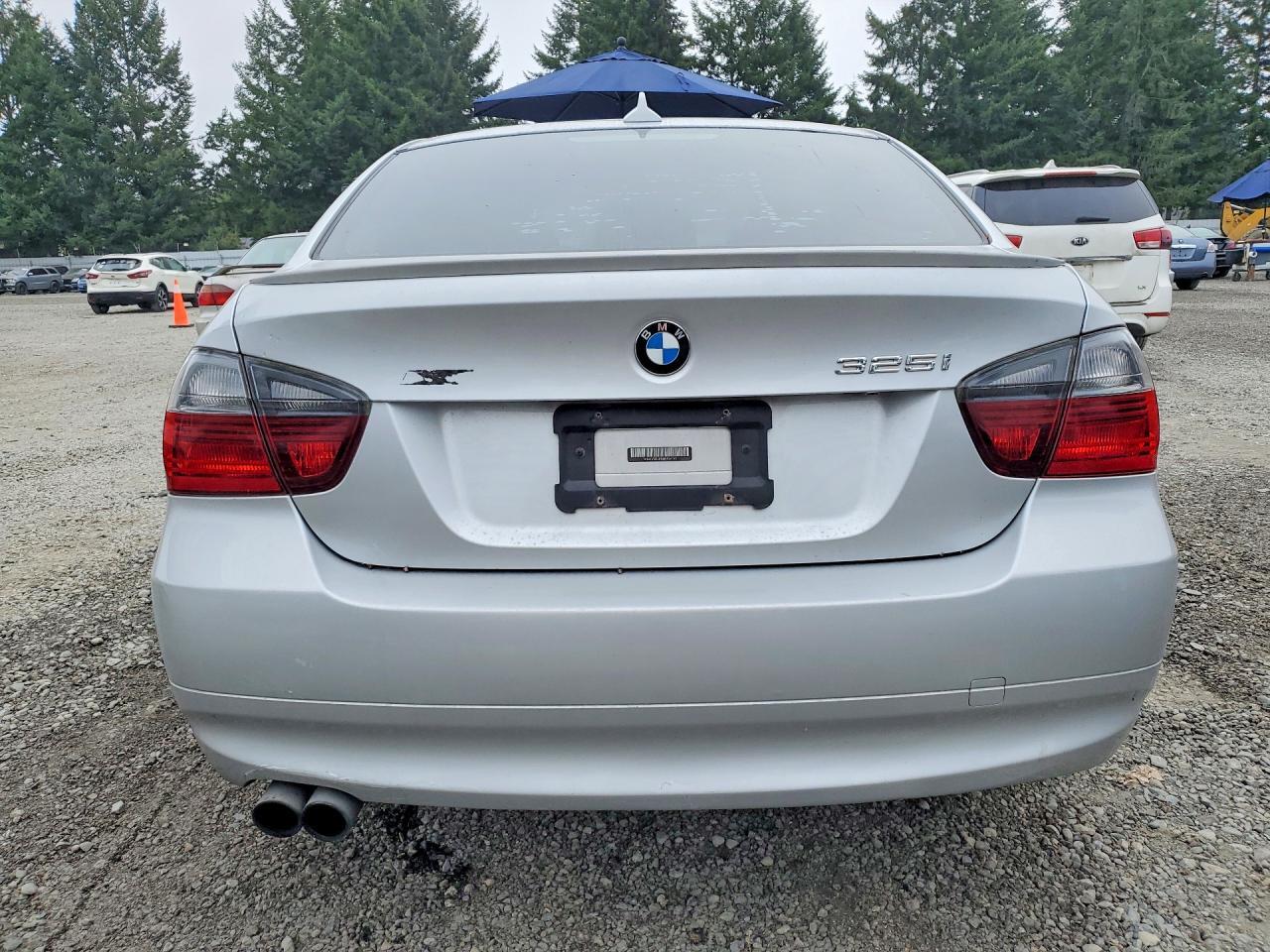 WBAVB13596KR56150 2006 BMW 325 photo no. 6