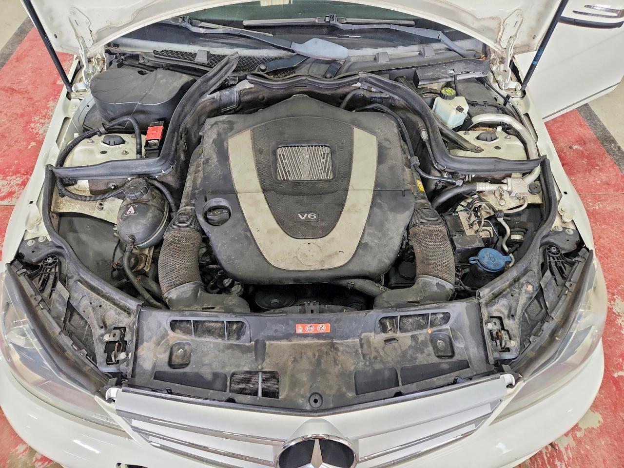 2012 MERCEDES-BENZ C 300 4MATIC — Фото 11 из 12