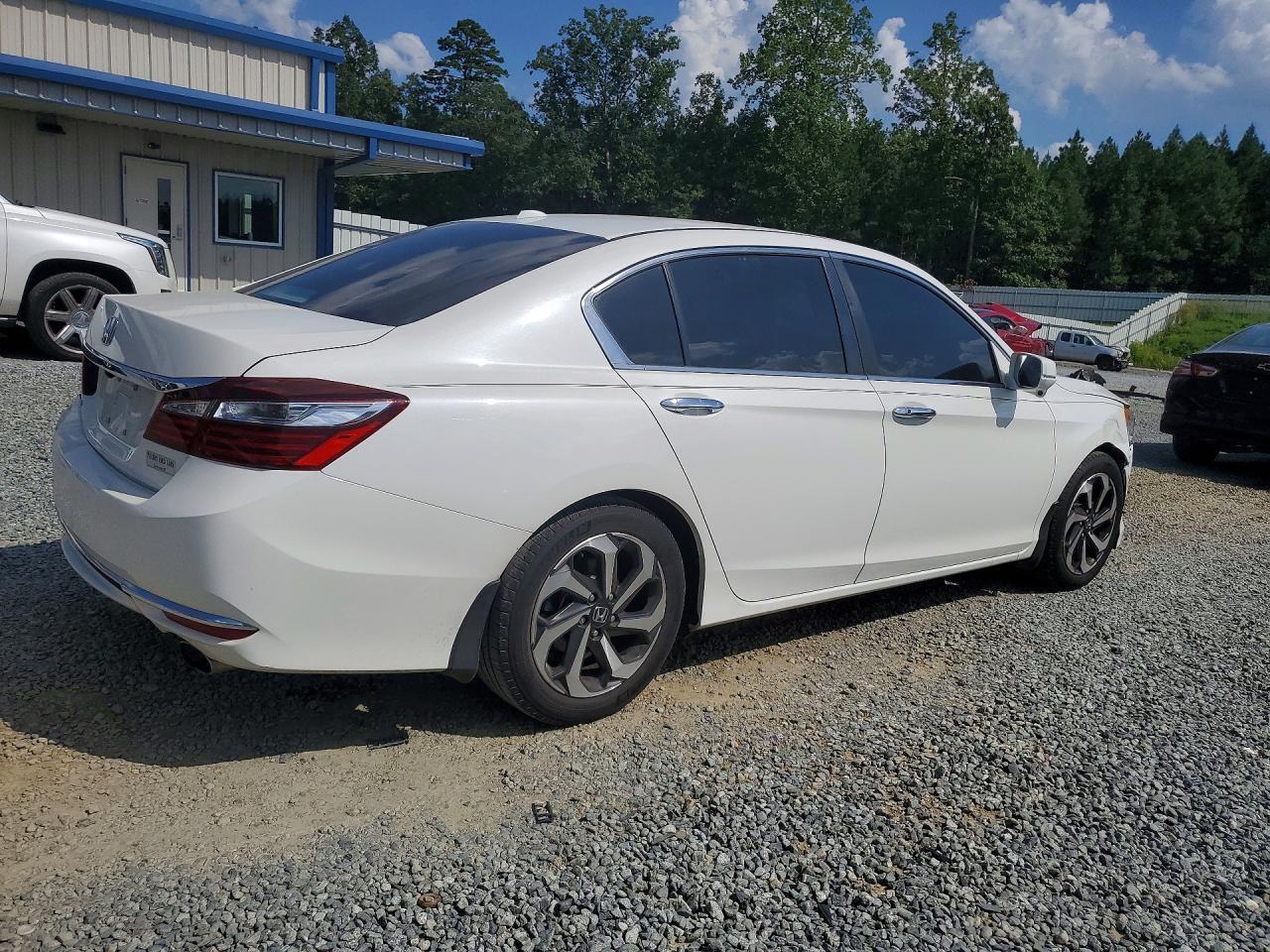 2016 HONDA ACCORD EX — Фото 3 из 12