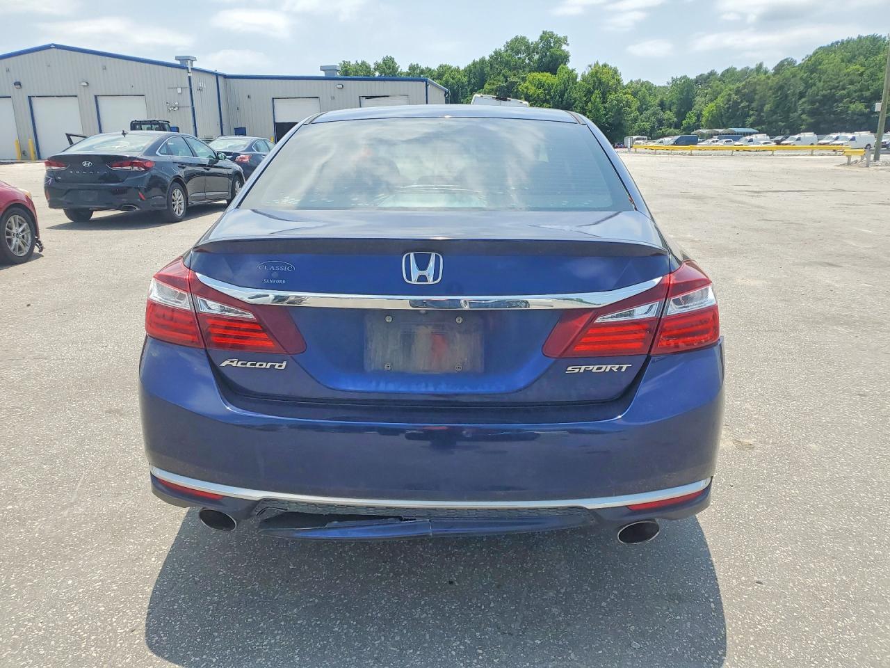 2016 HONDA ACCORD SPORT — Фото 6 из 12