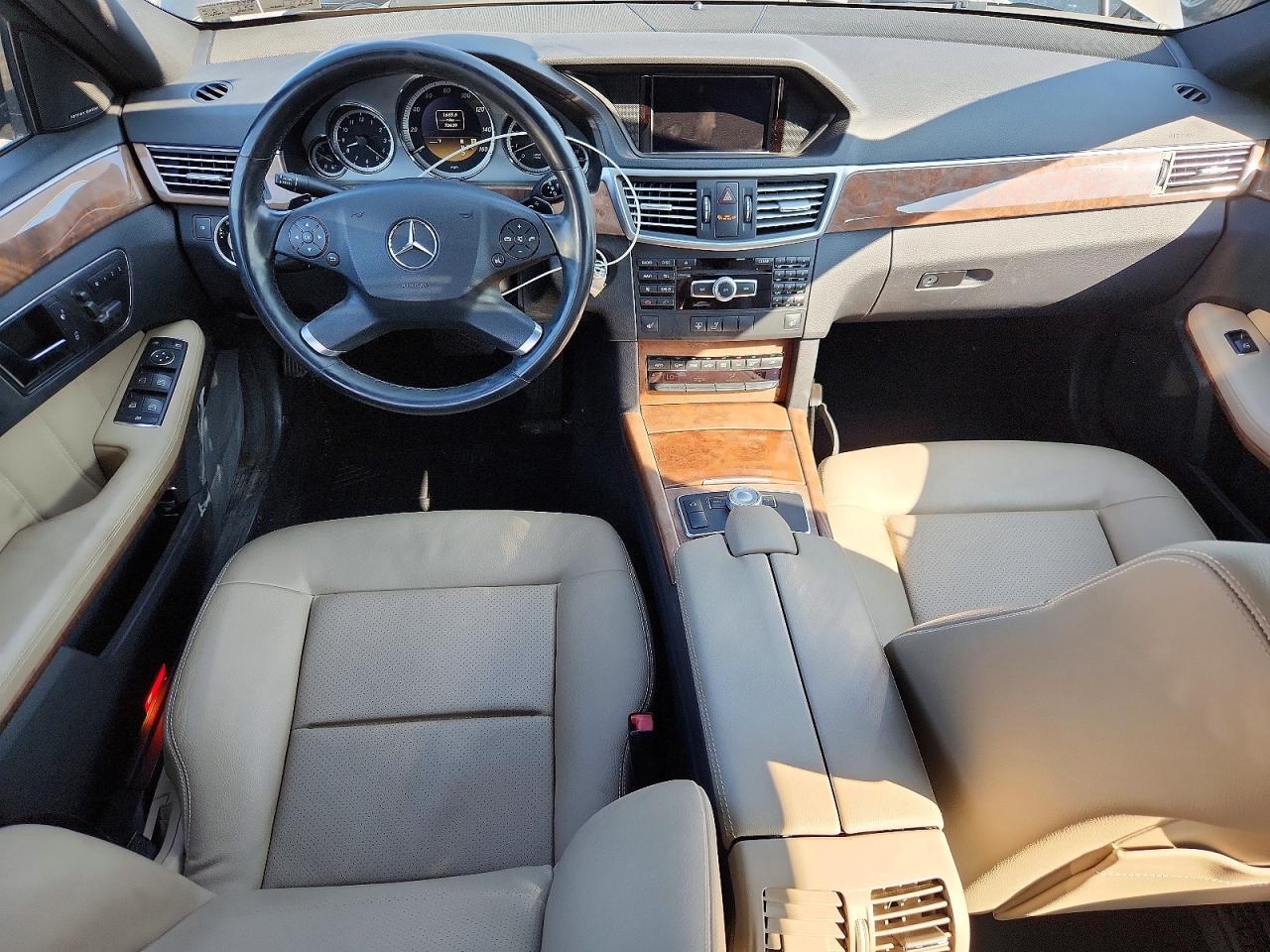 2012 MERCEDES-BENZ E 350 4MATIC — Фото 8 из 12