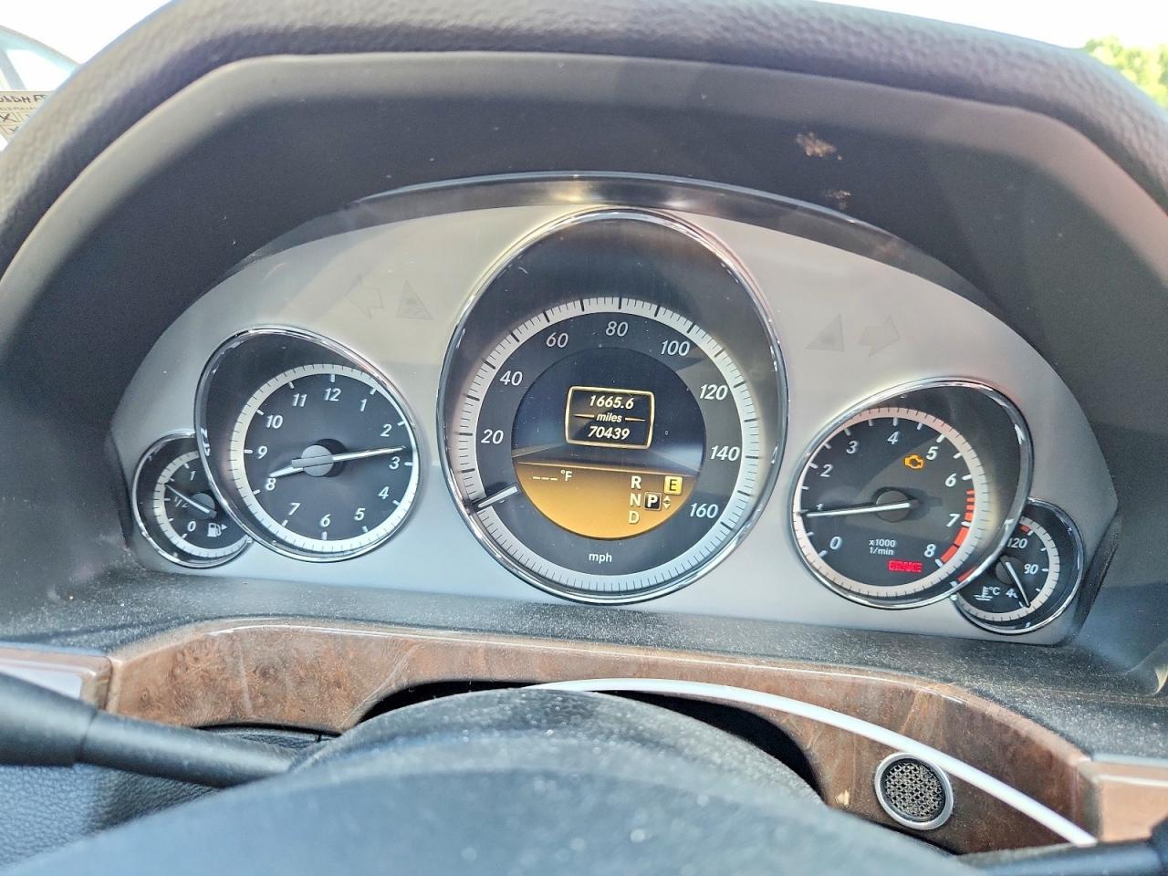 2012 MERCEDES-BENZ E 350 4MATIC — Фото 9 из 12
