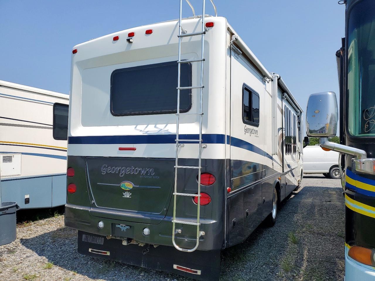 2009 FOREST RIVER GEORGETOWN RV — Фото 4 из 10