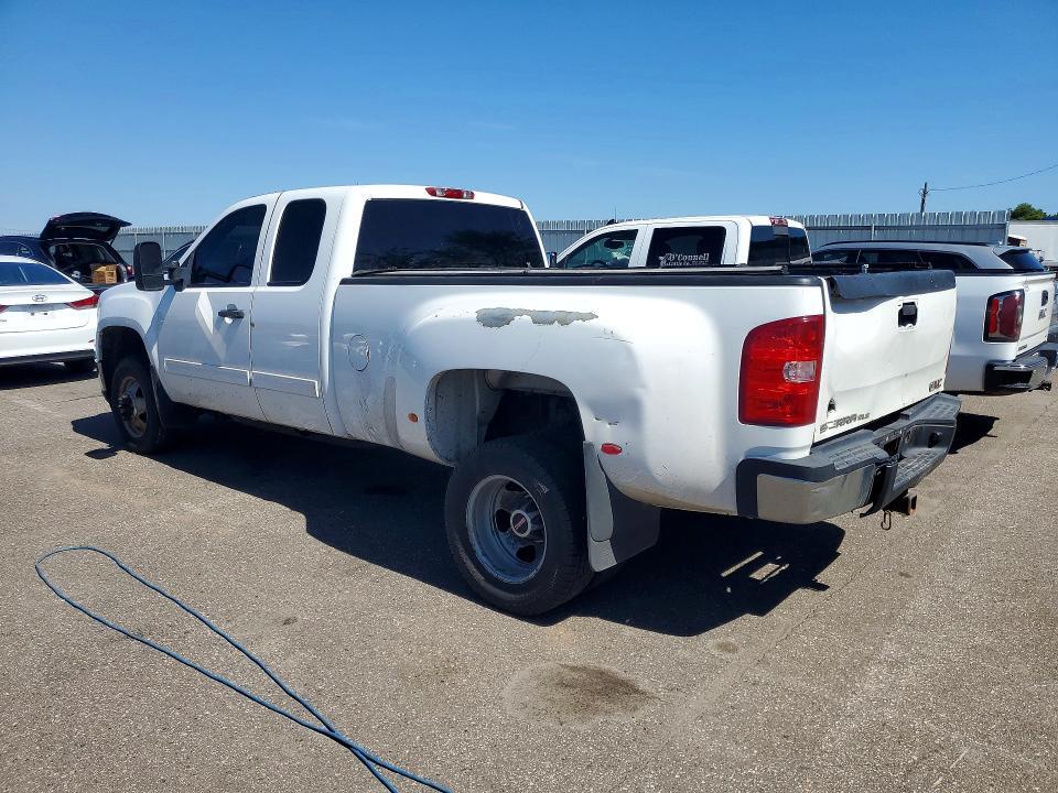 2009 GMC SIERRA C3500 SLE — Фото 2 из 12