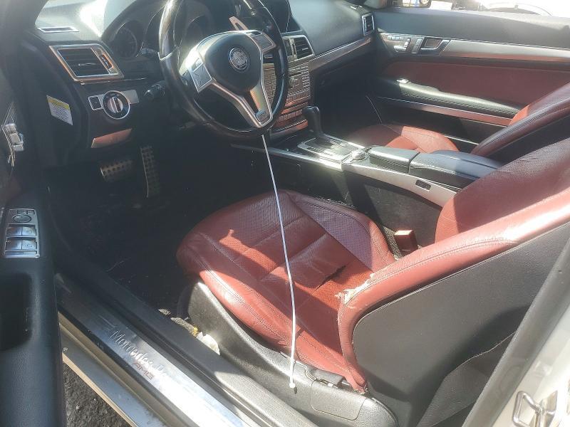 2012 MERCEDES-BENZ E 350 — Фото 8 из 12
