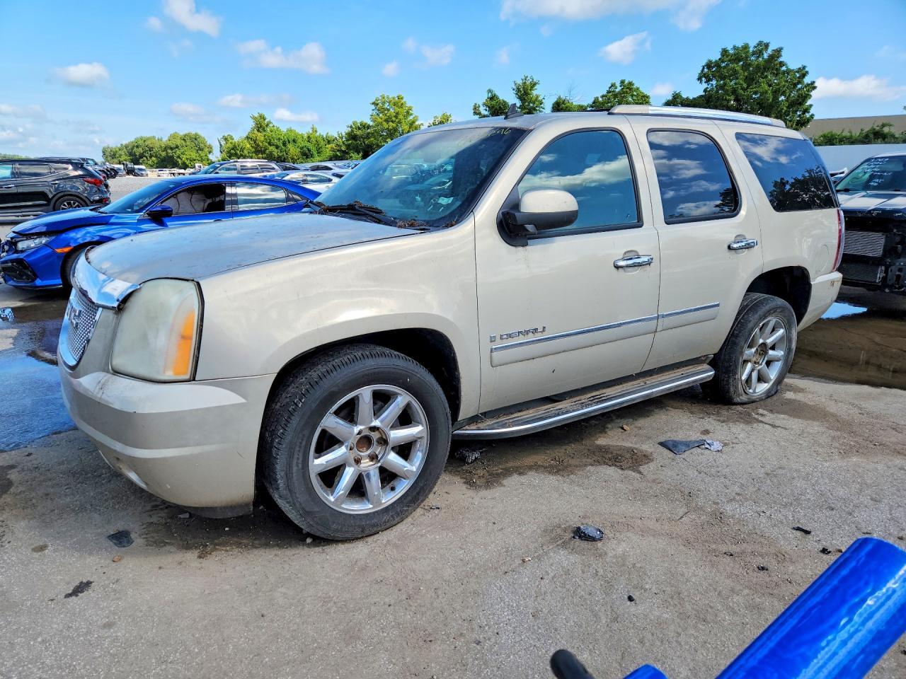 2009 GMC YUKON DENALI