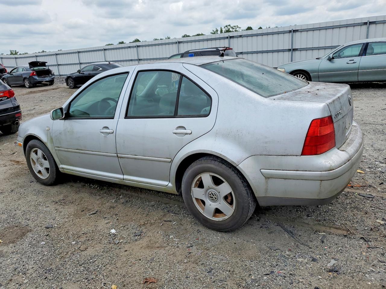 3VWSK69M62M194901 2002 VOLKSWAGEN JETTA photo no. 2