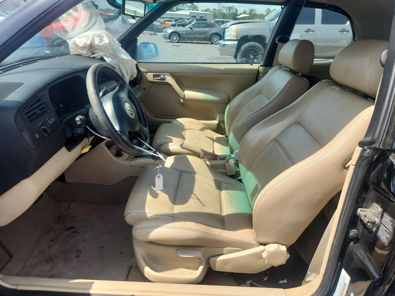 2002 VOLKSWAGEN CABRIO GLX — Фото 7 из 12