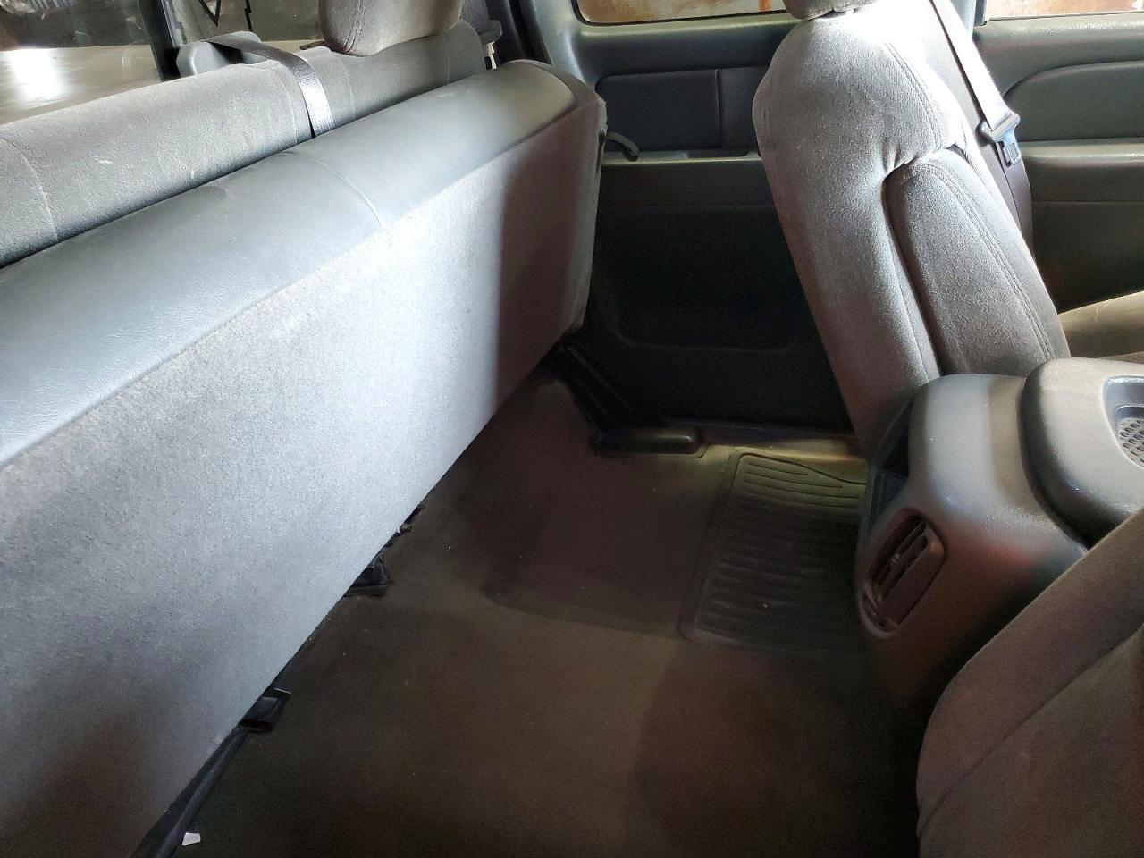 2006 CHEVROLET SILVERADO K1500 — Фото 10 из 12