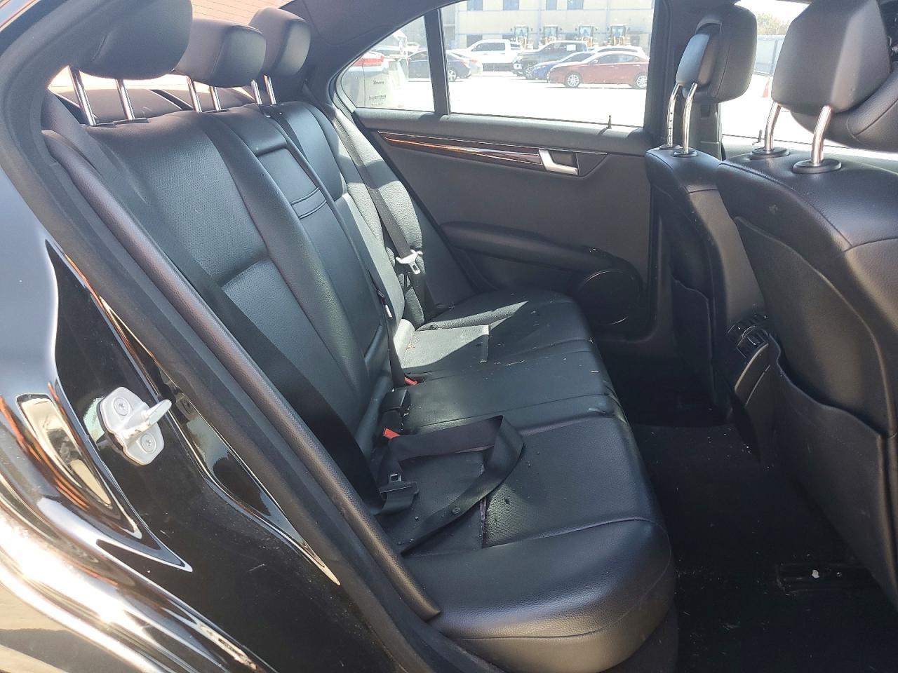 2012 MERCEDES-BENZ C 300 4MATIC — Фото 10 из 12