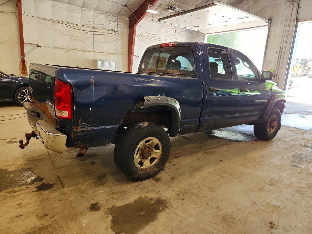 2003 DODGE RAM 2500 ST — Фото 3 из 12