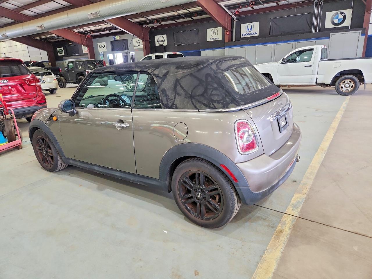 2012 MINI COOPER — Фото 2 из 12