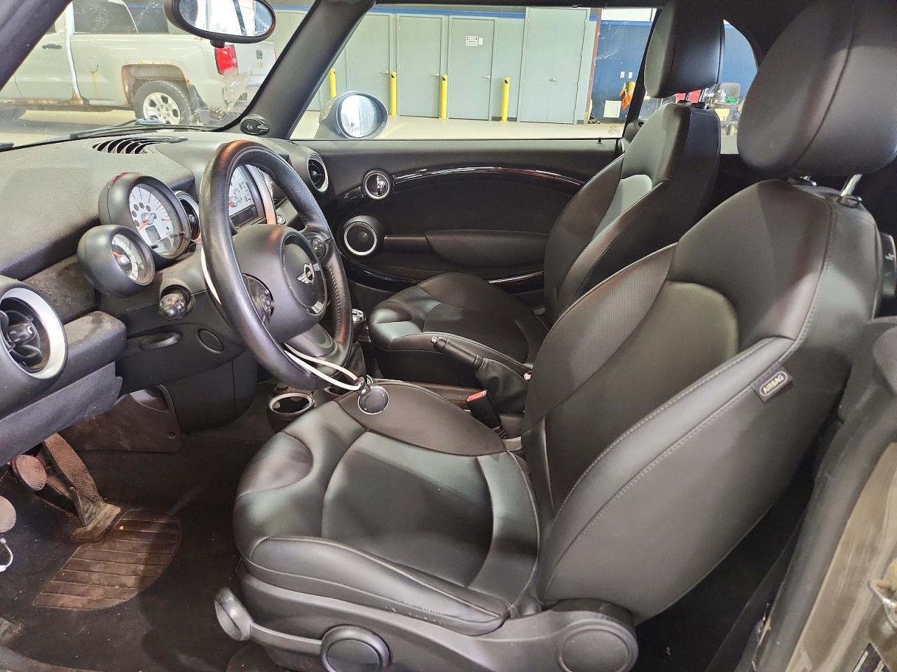 2012 MINI COOPER — Фото 7 из 12