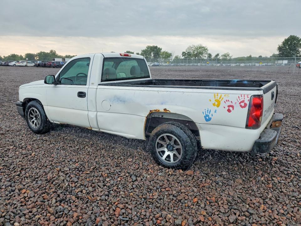 2006 CHEVROLET SILVERADO C1500 — Фото 2 из 12