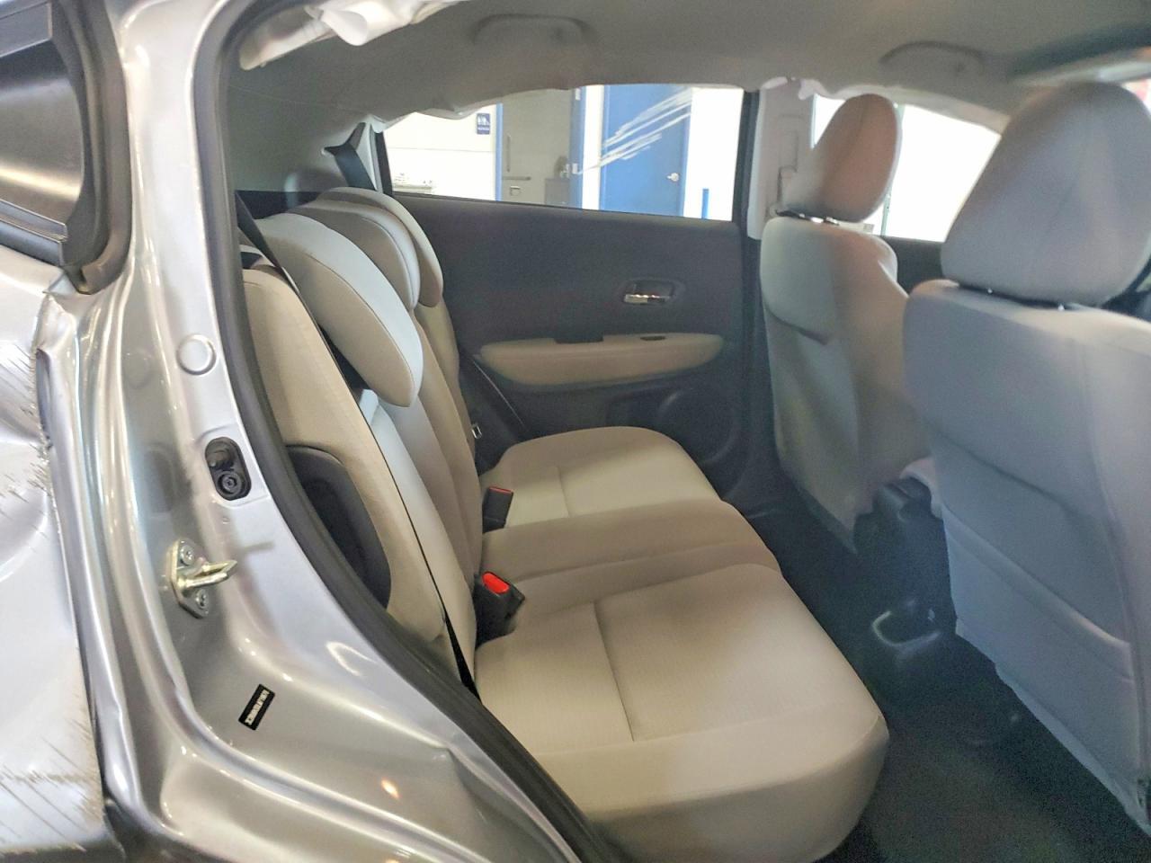 2020 HONDA HR-V LX — Фото 11 из 13