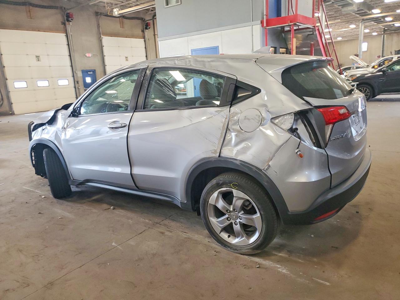 2020 HONDA HR-V LX — Фото 2 из 13
