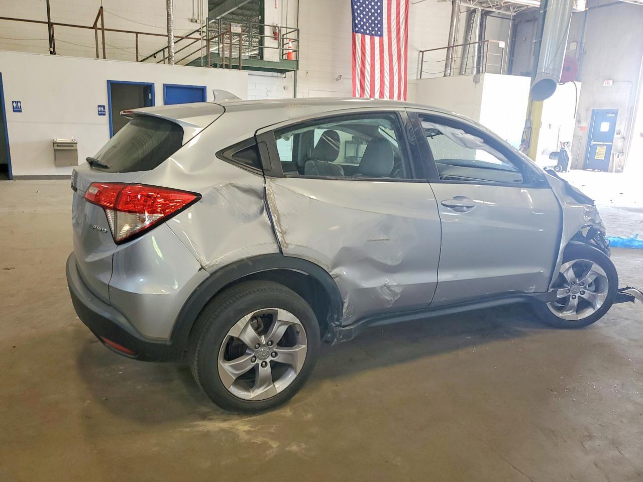 2020 HONDA HR-V LX — Фото 3 из 13