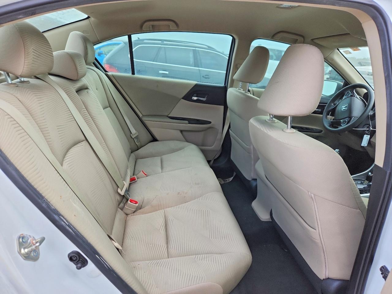 2016 HONDA ACCORD LX — Фото 10 из 13