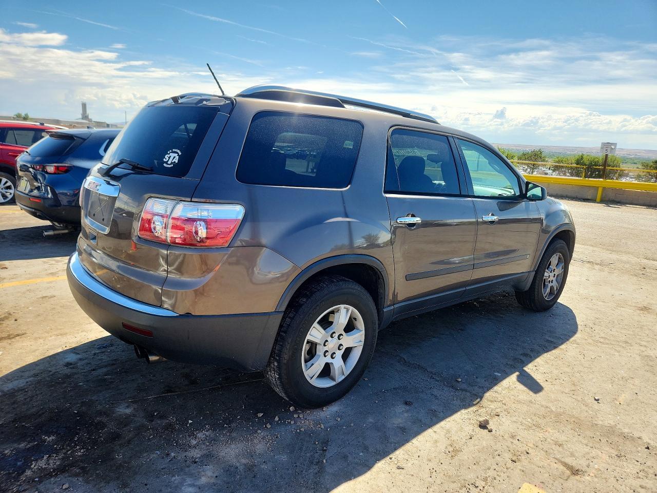 2009 GMC ACADIA SLE — Фото 3 из 13