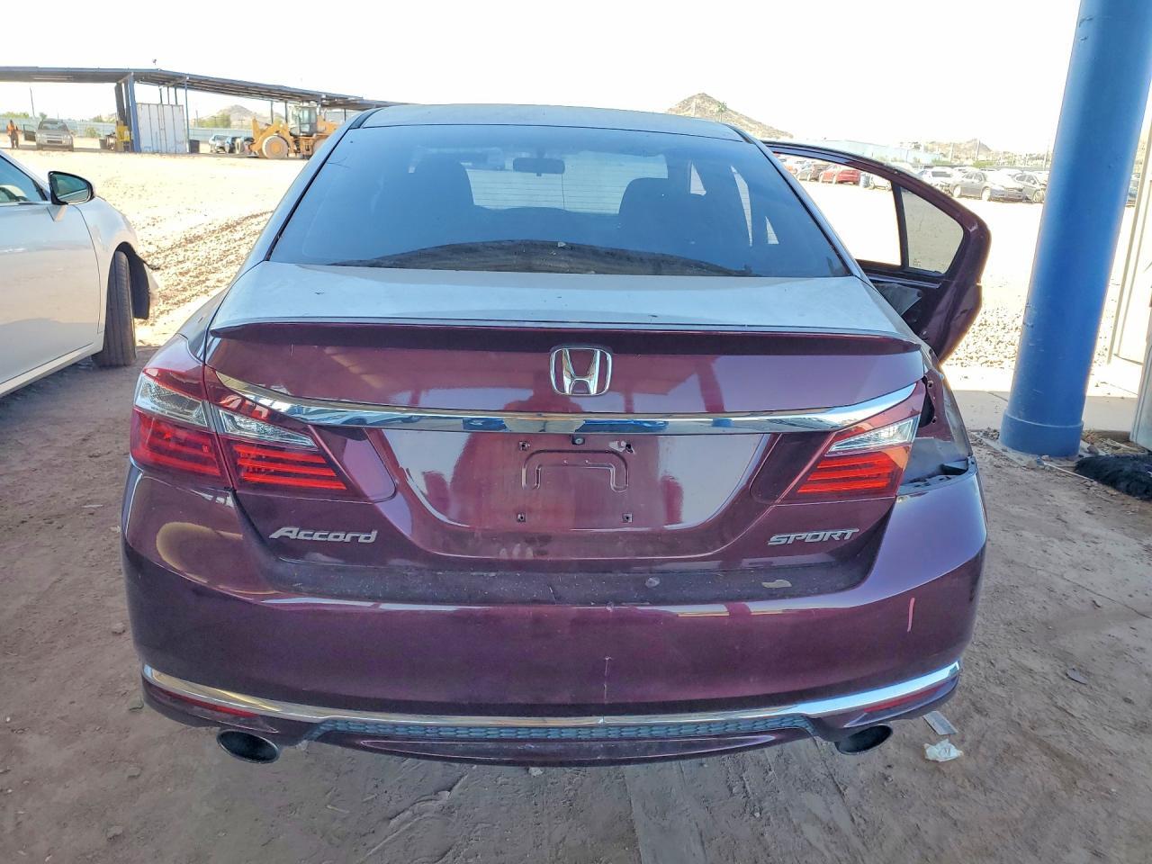 2016 HONDA ACCORD SPORT — Фото 6 из 13