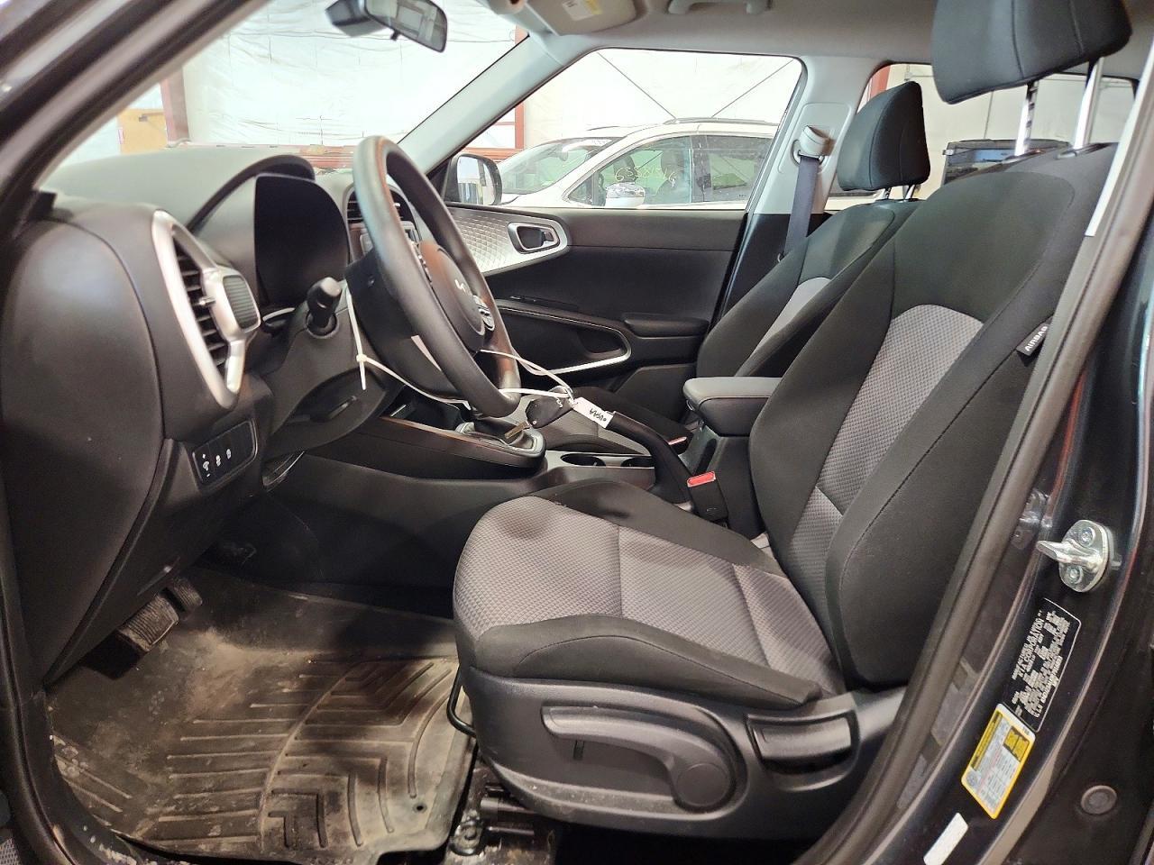 2024 KIA SOUL LX — Фото 7 из 13