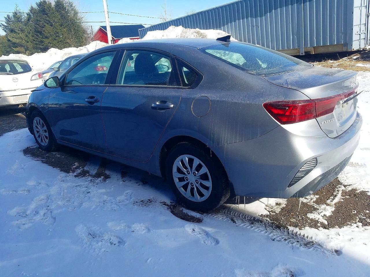 2024 KIA FORTE LX — Фото 2 из 12