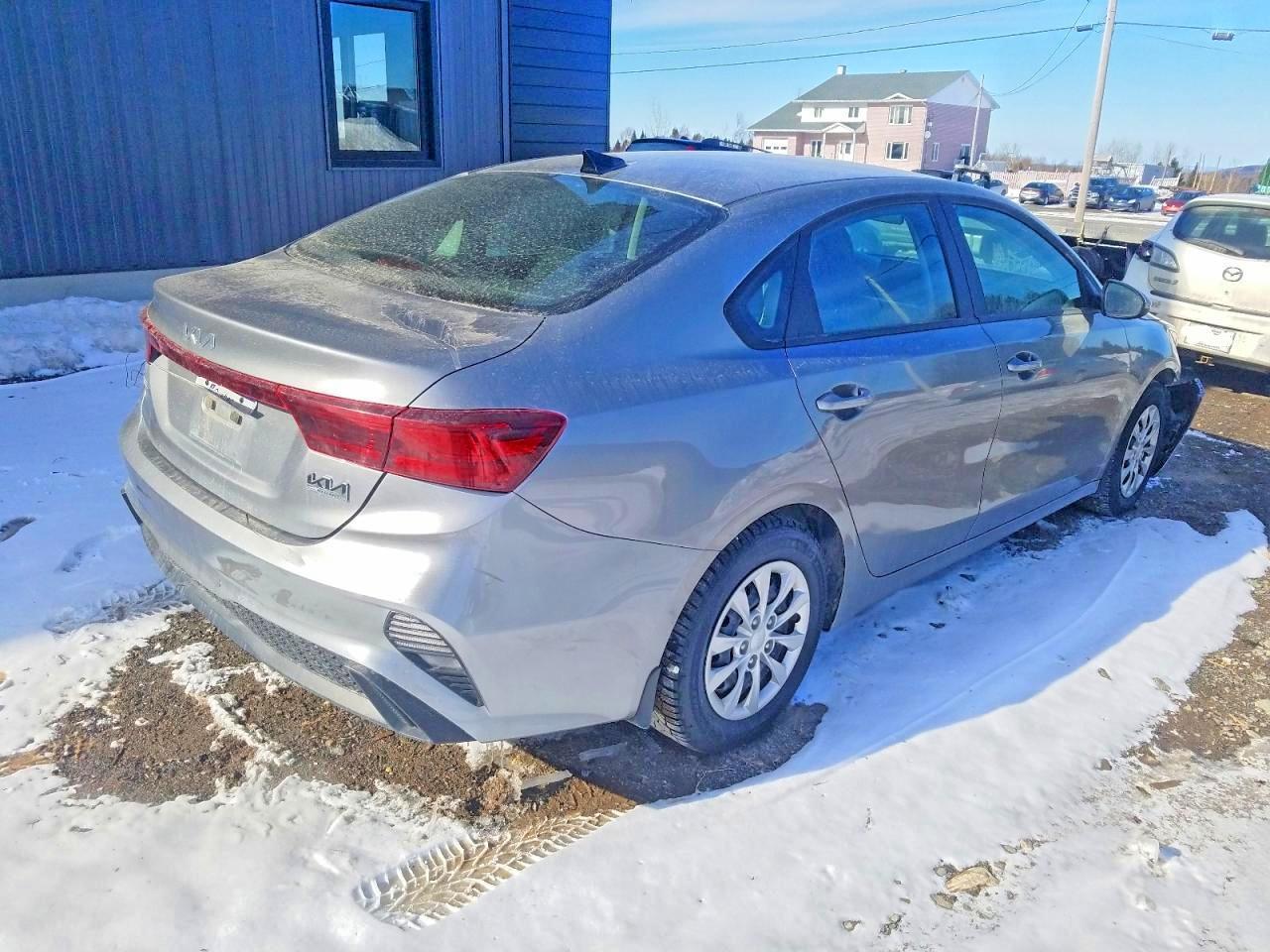 2024 KIA FORTE LX — Фото 3 из 12